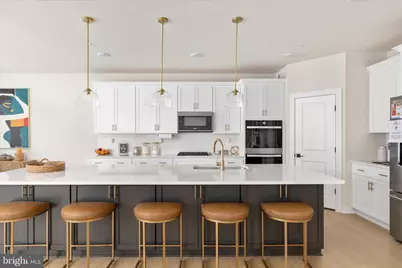 423 Meadow Creek Drive, Bowie, MD 20716 - Photo 16