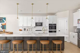 423 Mdw Crk Dr, Bowie, MD 20716 - Photo 16