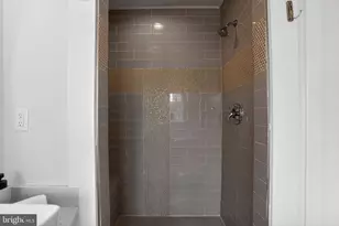 2423 Hannon St, Hyattsville, MD 20783 - Photo 40