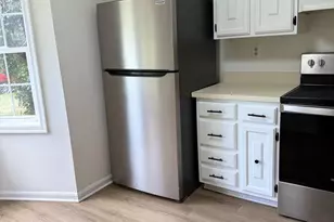 8915 Grandhaven Ave, Upper Marlboro, MD 20772 - Photo 4