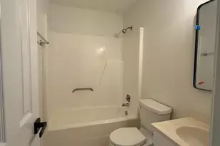 8915 Grandhaven Ave, Upper Marlboro, MD 20772 - Photo 14