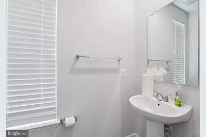 6066 Beake St, Hyattsville, MD 20782 - Photo 16