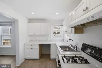 4004 Lawrence Street, Brentwood, MD 20722 - Photo 16