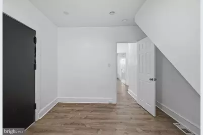 4004 Lawrence Street, Brentwood, MD 20722 - Photo 12