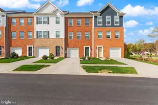 6624 Bullrush Ct, Clinton, MD 20735 - Photo 2
