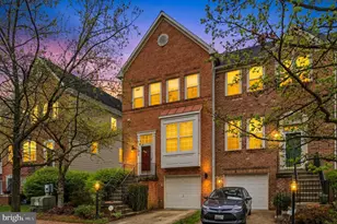 1810 Spanish Oak Ln, Bowie, MD 20721 - Photo 2