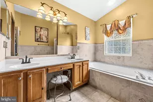 1810 Spanish Oak Ln, Bowie, MD 20721 - Photo 18