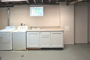 6504 Baltimore, Hyattsville, MD 20782 - Photo 20