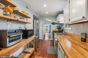 4801 Nicholson St, Riverdale, MD 20737 - Photo 14