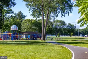 4801 Nicholson St, Riverdale, MD 20737 - Photo 4