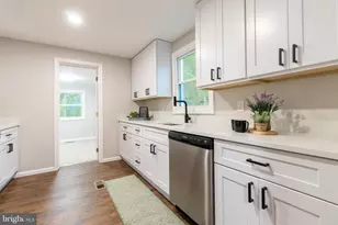 7409 Northern Ave, Glenn Dale, MD 20769 - Photo 12