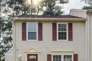 1104 Pewter Ct, Bowie, MD 20716 - Photo 2