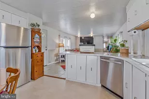 9103 Columbine Ln, Upper Marlboro, MD 20772 - Photo 8