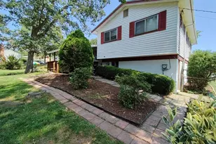 15800 Kerr Rd, Laurel, MD 20707 - Photo 2