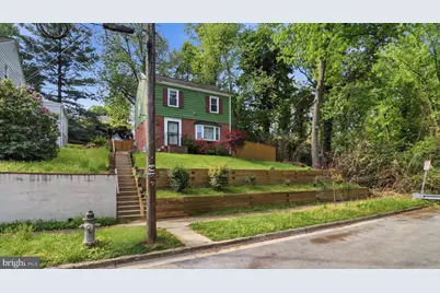6719 Knollbrook Drive, Hyattsville, MD 20783 - Photo 2