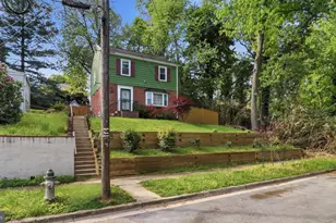6719 Knollbrook Dr, Hyattsville, MD 20783 - Photo 2