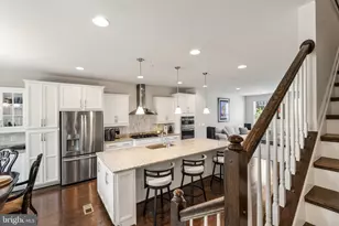 510 Harborview Dr, National Harbor, MD 20745 - Photo 12