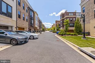 510 Harborview Dr, National Harbor, MD 20745 - Photo 10
