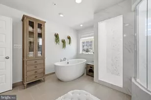 9003 Crystal Oaks Ln, Upper Marlboro, MD 20772 - Photo 32