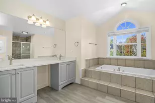 14003 Lake Meadows Dr, Bowie, MD 20720 - Photo 32