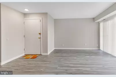 6028 Westchester Park Drive #T-2, College Park, MD 20740 - Photo 2