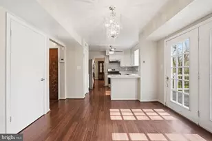 817 Falcon Dr, Upper Marlboro, MD 20774 - Photo 12