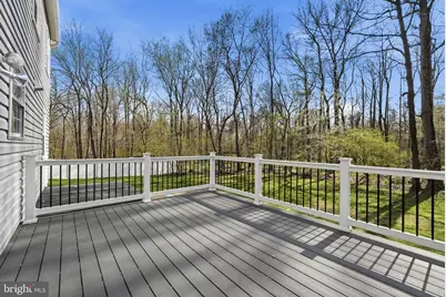 817 Falcon Drive, Upper Marlboro, MD 20774 - Photo 18
