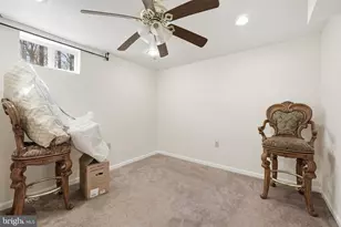 817 Falcon Dr, Upper Marlboro, MD 20774 - Photo 36