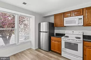 246 Red Jade Dr, Upper Marlboro, MD 20774 - Photo 6