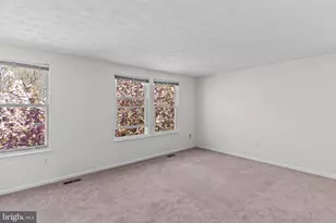 246 Red Jade Dr, Upper Marlboro, MD 20774 - Photo 12