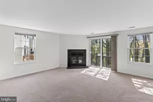 246 Red Jade Dr, Upper Marlboro, MD 20774 - Photo 4