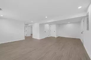 8608 Girard St, Hyattsville, MD 20785 - Photo 26