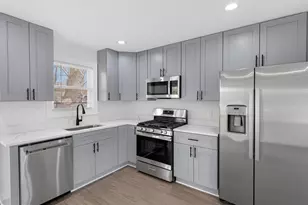 8608 Girard St, Hyattsville, MD 20785 - Photo 8