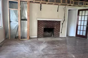 1402 Edgewick Ave, Capitol Heights, MD 20743 - Photo 4