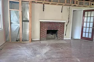 1402 Edgewick Ave, Capitol Heights, MD 20743 - Photo 2