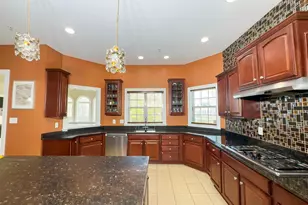 6609 Chatham Park Dr, Brandywine, MD 20613 - Photo 6