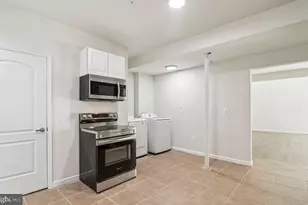 6005 Armaan Dr, Glenn Dale, MD 20769 - Photo 2