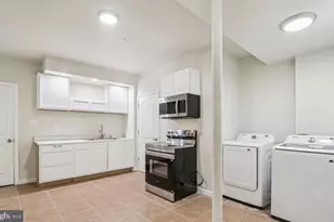 6005 Armaan Dr, Glenn Dale, MD 20769 - Photo 4