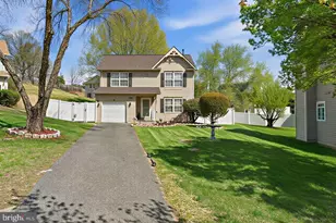 2006 Chita Ct, Temple Hills, MD 20748 - Photo 4