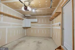 2006 Chita Ct, Temple Hills, MD 20748 - Photo 46