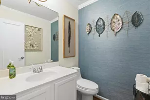 2006 Chita Ct, Temple Hills, MD 20748 - Photo 12