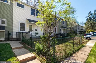 59 Ridge Rd, Greenbelt, MD 20770 - Photo 2