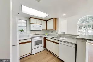 15775 Easthaven Ct, Bowie, MD 20716 - Photo 12