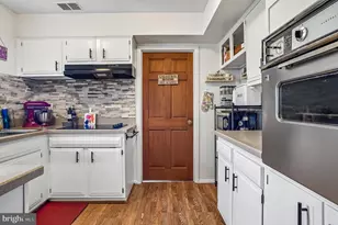 13311 Yarland Ln, Bowie, MD 20715 - Photo 28