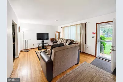 8107 Jordan Park Boulevard, District Heights, MD 20747 - Photo 10