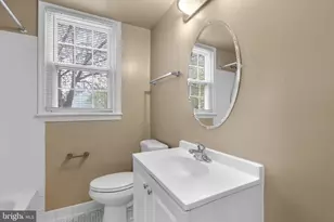 4719 Queensbury Rd, Riverdale, MD 20737 - Photo 14