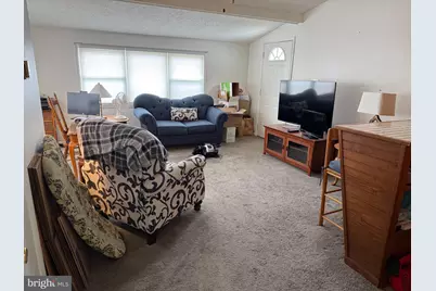 6117 Auth Road, Suitland, MD 20746 - Photo 2
