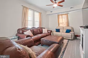 324 Laurel Ave, Laurel, MD 20707 - Photo 4