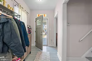 324 Laurel Ave, Laurel, MD 20707 - Photo 2