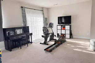 10851 Foxtrot Cir, Upper Marlboro, MD 20772 - Photo 32